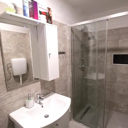 Apartments With Parking Space Basanija, Umag - 27263